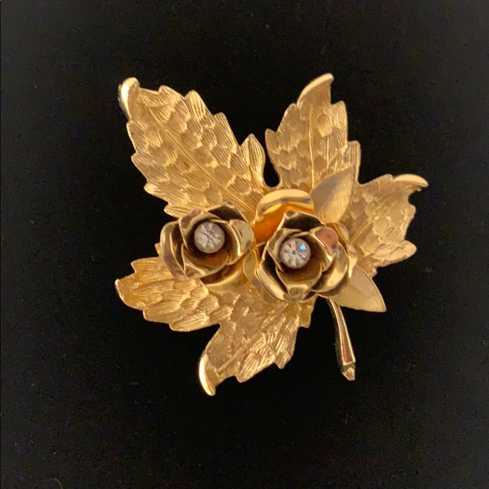 Vintage 1950’s Pin Brooch Leaf Floral Rhinestone